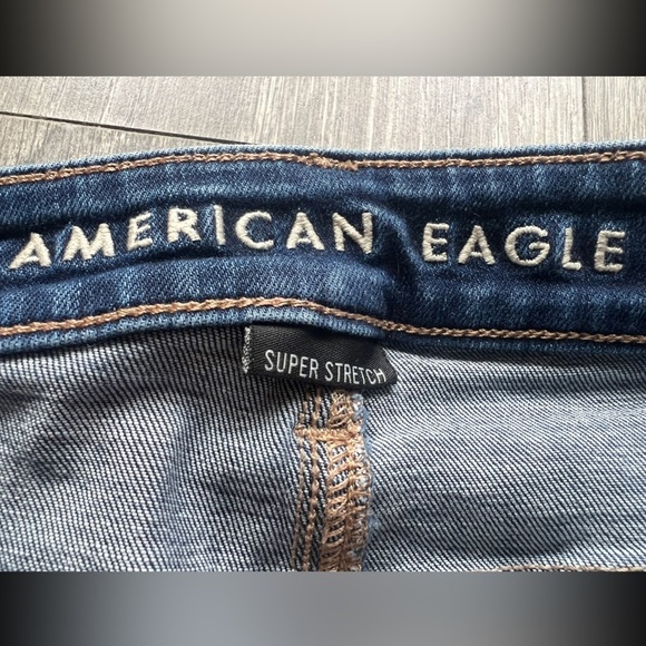 American eagle otfitters super stretch medium wash whiskered skinny jeans 4 Long - Picture 7 of 11